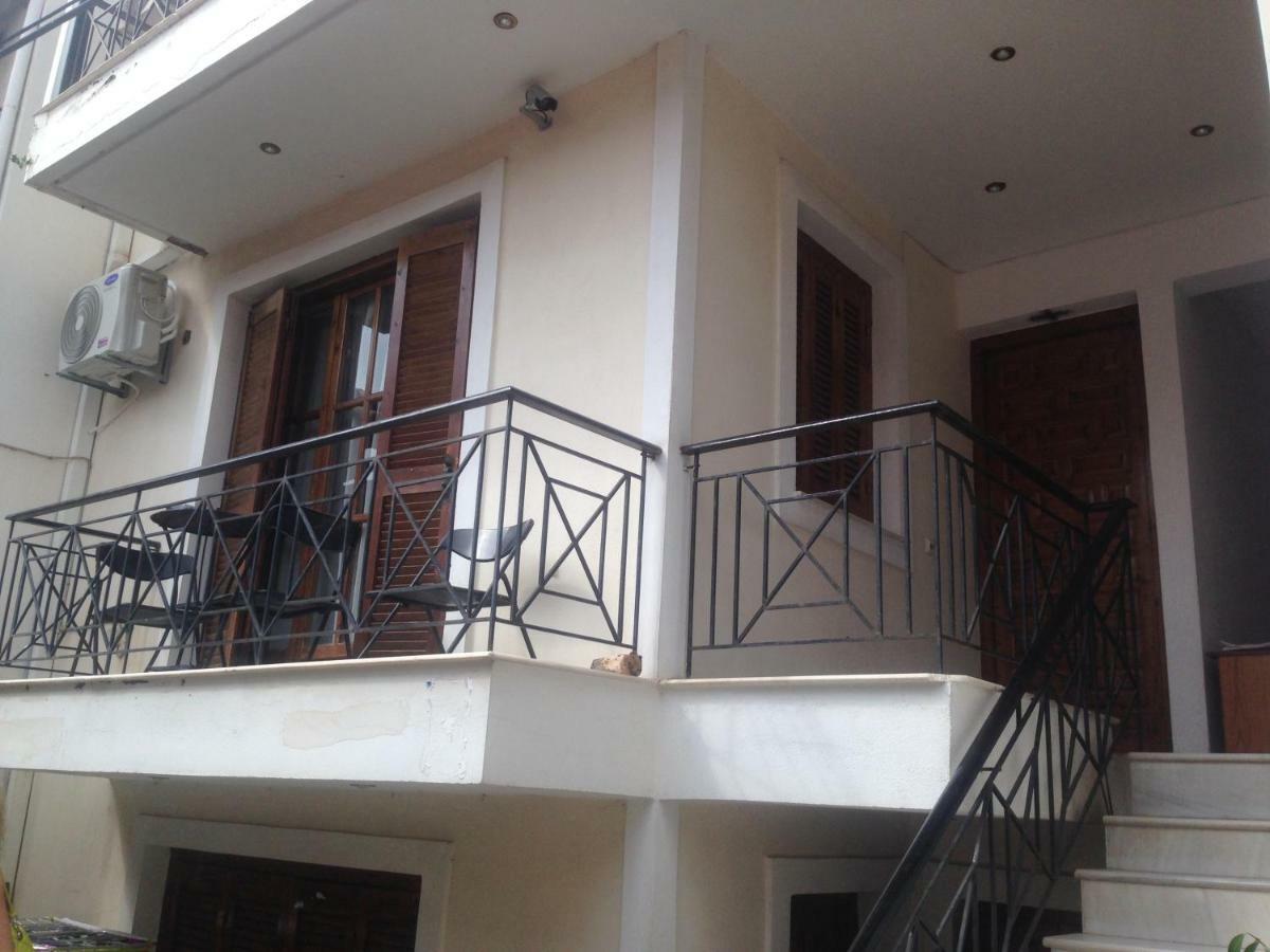 Apartamento Nafpaktos Old Town Exterior foto
